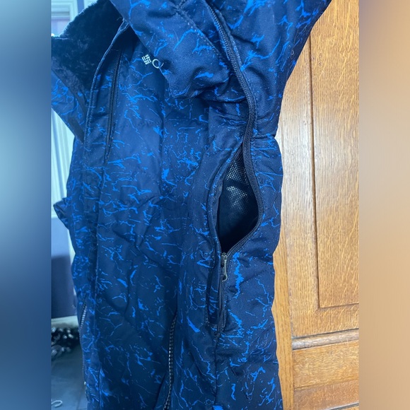 Columbia Women’s Lay D Down II Jacket - Picture 4 of 4